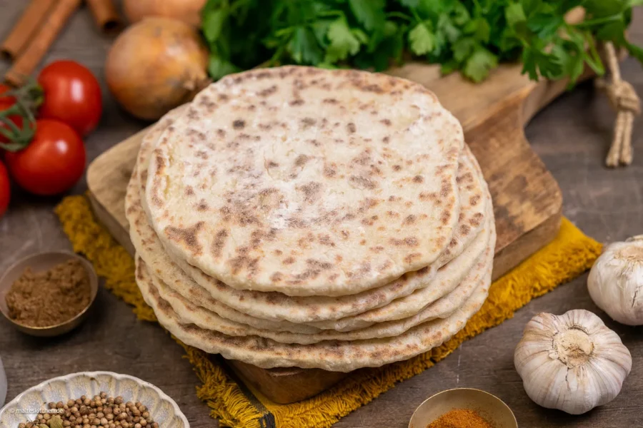 Naan Brot - indischs Fladenbrot