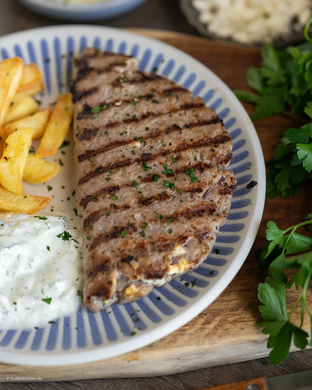 Griechische Frikadellen mit Fetakäse