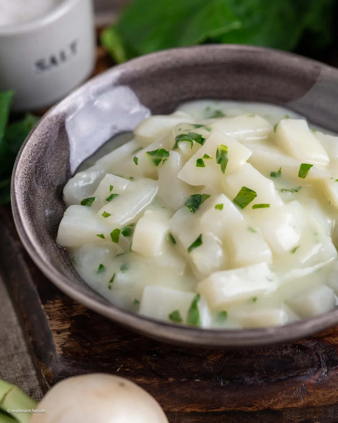 Mairübchen in Soße