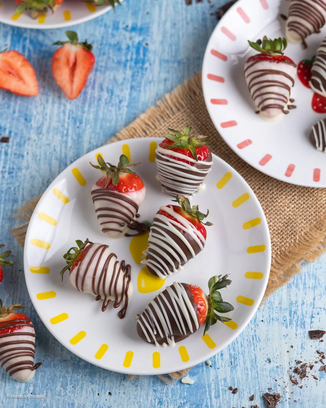Saftige Erdbeeren mit Schokolade