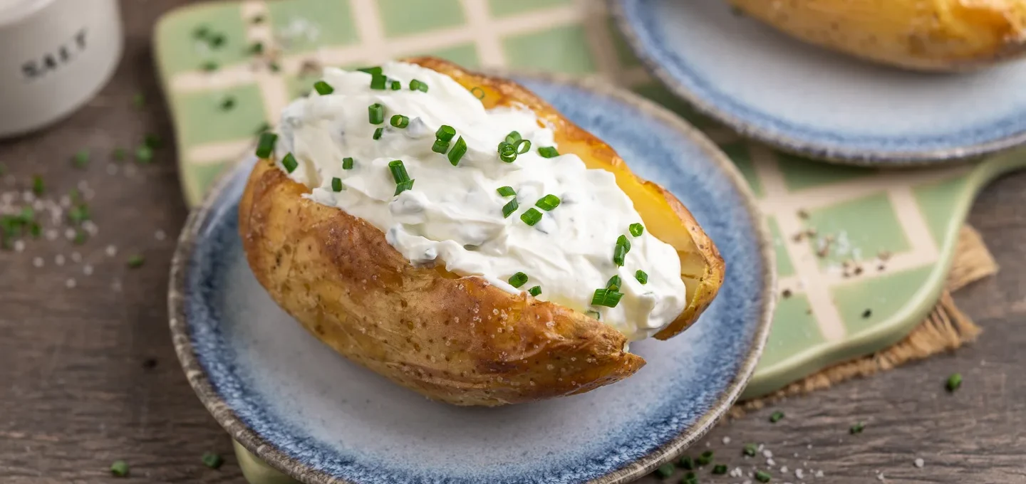 Ofenkartoffeln mit Kräuterquark