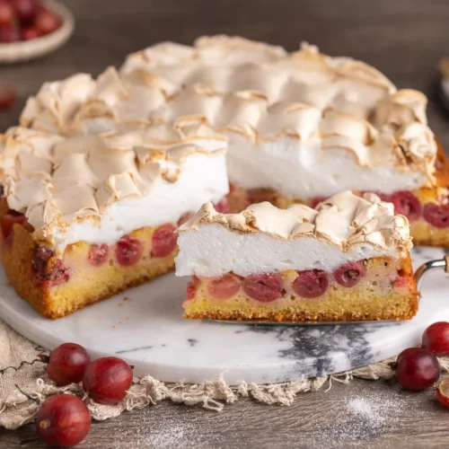 Stachelbeerkuchen mit Baiser