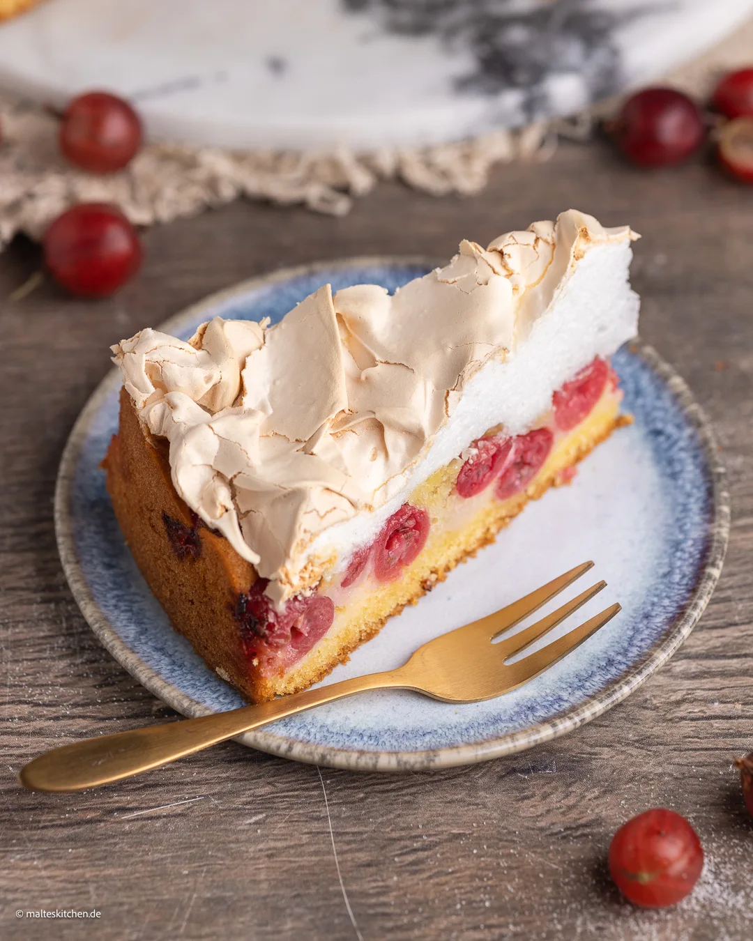 Stachelbeerkuchen mit Baiserhaube