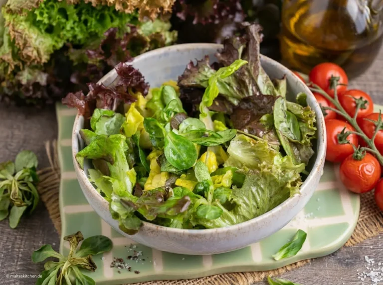 Dein Salat wird matschig? 7 Fehler und wie man sie vermeidet